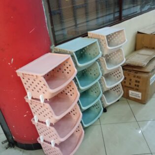 4 tier Vegetable Rack With Rid& Wheels